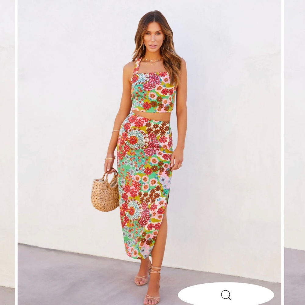 VICI two piece set - Picture 2 of 2